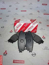 Запчасть: колодки тормозные FR V70 TOYOTA